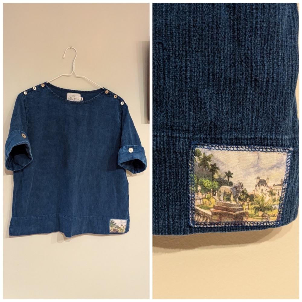 Michael Leu Collection Womens Medium Blue Texture Top Art Detail ShortSleeve 125